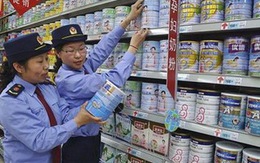 Tập đoàn sản xuất sữa lớn của Trung Quốc bị nghi mua nguyên liệu độc