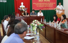 Trưởng Ban Kinh tế Trung ương tiếp xúc cử tri tại Bình Định