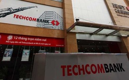Techcombank trở thành nhà đầu tư tổ chức lớn nhất của Vietnam Airlines