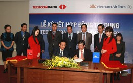 Techcombank cấp tín dụng gần 2.000 tỷ đồng cho Vietnam Airlines