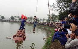 Tàu ngầm Trường Sa chạy nổi thành công 2 giờ trong hồ