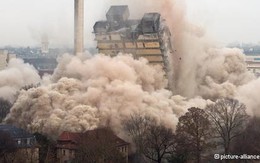 Đức dùng gần 1 tấn thuốc nổ phá tòa nhà 116m