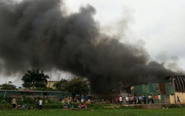 Cháy lớn tại công ty Diana ở Khu công nghiệp Vĩnh Tuy
