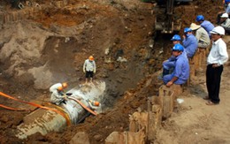 Vỡ ống nước Sông Đà vì...hạn chế về kinh nghiệm và chất lượng của ống nước