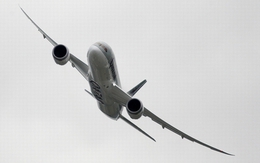 Sau sự cố Boeing: Đi máy bay có an toàn?