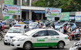 Bát nháo taxi ở Hà Nội: Bán danh, hốt bạc