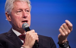 Cựu Tổng thống Mỹ Bill Clinton tập ngồi thiền, ăn chay