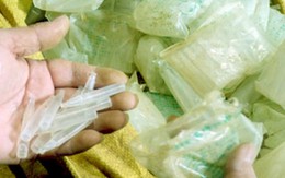 Hà Nội: Thu giữ 230.000 ống thuốc kích thích rau quả nguồn gốc Trung Quốc