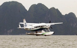 Khách “chán” thủy phi cơ vì không được quay phim chụp ảnh Vịnh Hạ Long.