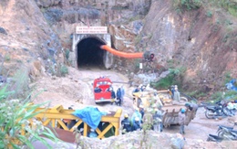 Sập hầm tại công trình thủy điện Đạ Dâng - Đạ Chomo, 11 người mắc kẹt
