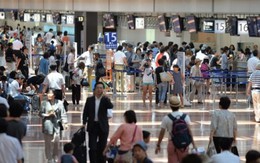 80 hành khách Vietnam Airline phải để hành lý lại Tokyo 