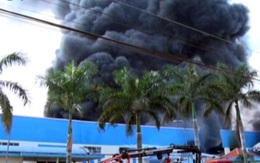 Cháy dữ dội tại Khu công nghiệp Tân Đức, tỉnh Long An