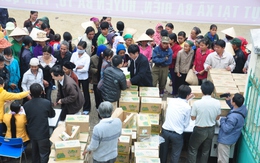 Vinamilk trao 6.000 suất quà cho học sinh vùng lũ Quảng Ngãi