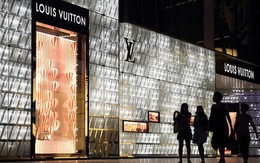  Louis Vuitton bạo tay chi gần 2 tỷ Euro nhằm bành trướng châu Á