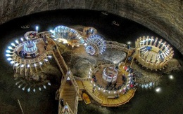 Độc đáo công viên trong mỏ muối ngầm ở Rumani 