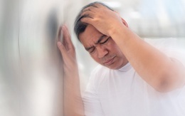 Nguy cơ đột quỵ tăng ‘chóng mặt’ ở người mỡ máu cao và 2 dấu hiệu báo trước