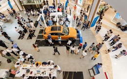 Cư dân Vinhomes hào hứng sống xanh đích thực khi cầm lái VF 8