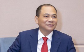 Ông Phạm Nhật Vượng chuyển vai trò từ Chủ tịch sang làm Tổng giám đốc VinFast