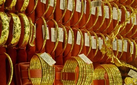 Sáng 2/3: Giá vàng tăng vọt ngay đầu phiên