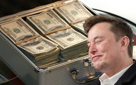 Tesla không thoát nạn khi thị trường đỏ lửa, nhưng Elon Musk sắp giàu hơn rất nhiều: Hóa ra là nhờ một thỏa thuận từ 2018