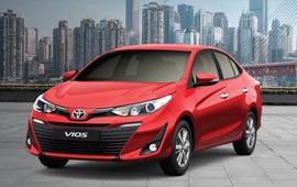 Toyota chơi lớn cuối năm, khách hàng Việt tiết kiệm hàng chục triệu đồng