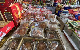 Tràn lan bánh trung thu giá rẻ, đại hạ giá