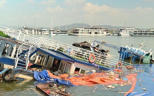 Không hỗ trợ trục vớt 27 tàu du lịch bị đắm trong bão Yagi