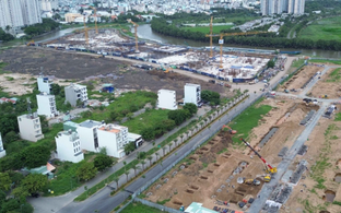 TP HCM: Dự án cao cấp ồ ạt bung hàng, căn hộ giá rẻ vẫn “biệt tăm”