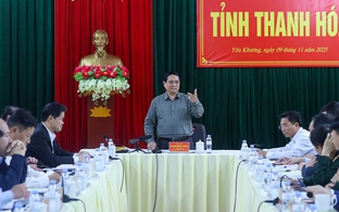 Thủ tướng Phạm Minh Chính làm việc với Thường trực Tỉnh uỷ Thanh Hóa