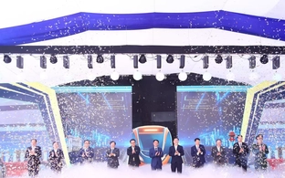 Metro 72.000 tỷ đồng nối thẳng trung tâm Hà Nội với Hòa Lạc chính thức khởi công