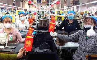 'Nóng' thưởng Tết doanh nghiệp