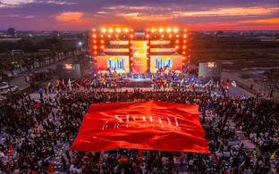 Hơn 6.000 sales dự Kick-off tổ hợp đầu tiên tại đô thị khoáng nóng Alluvia City