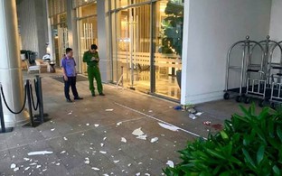 Người đàn ông nước ngoài tử vong ở khách sạn New World Hoiana sau khi thua bạc