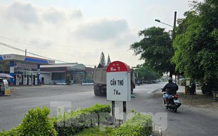 Chủ tịch Cần Thơ yêu cầu giải quyết kiến nghị về các dự án chậm, kéo dài gây ảnh hưởng đến đời sống nhân dân