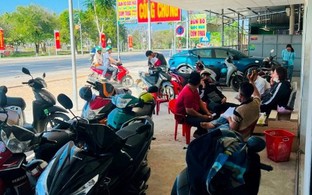 Giới đầu tư bất động sản tìm về vùng ven TP.HCM “săn” đất nền