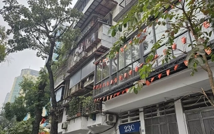 Nhà tập thể cũ ở Hà Nội bỗng nhiên 'hét giá' hơn 360 triệu đồng/m2