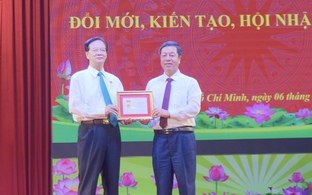 Ra mắt sách của nguyên Thủ tướng Nguyễn Tấn Dũng