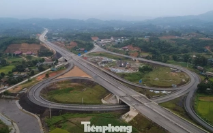 Cao tốc Tuyên Quang - Hà Giang hơn 100 km đang hình thành ra sao?