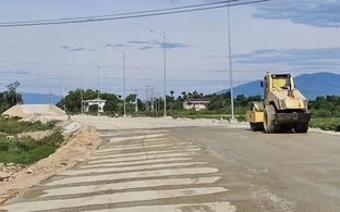 Điều chuyển hàng loạt dự án chậm tiến độ