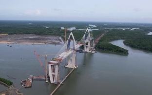 Cận cảnh cầu Phước An trước ngày hợp long