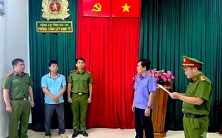 Bắt đối tượng thu lợi bất chính 2,4 tỷ đồng từ bán cát trái phép