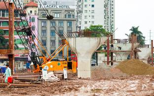 Tăng tốc thi công nút giao cửa ngõ phía Nam Hà Nội, cán đích cuối năm 2026