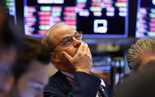 Khối ngoại tiếp tục bán ròng hơn 3.300 tỷ đồng trong tuần ETFs cơ cấu danh mục, tâm điểm bán ròng hơn 1.500 tỷ đồng cổ phiếu VIC
