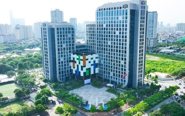 FPT giảm mạnh với thanh khoản kỷ lục, khối ngoại bán tháo, điều gì đang xảy ra với cổ phiếu công nghệ số 1 Việt Nam?