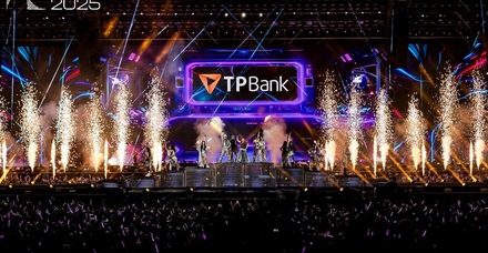 Sau 4 ngày bình chọn, kim chủ đang đổi ngôi: Fan Em xinh quyết tâm khiến cả G-DRAGON lẫn 2 Anh trai “hít khói”?