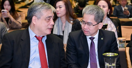 Nhiều lãnh đạo ngân hàng, chuyên gia kinh tế tham dự FChoice 2025