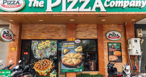 Thực khách thích thú với “trò đùa” bán sầu riêng giả mà thật của nhà hàng The Pizza Company