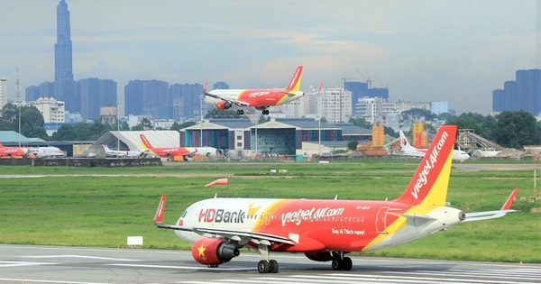 Đưa hơn 240 công dân Việt Nam Nam từ Singapore về nước
