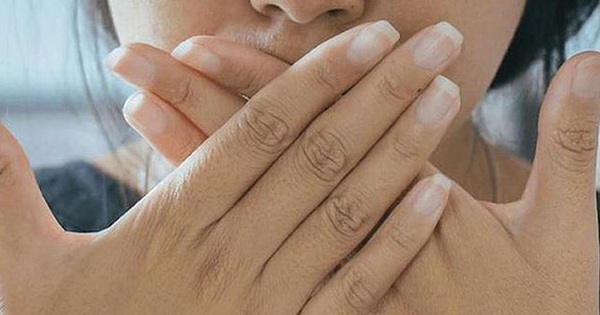 Ngủ dậy đắng miệng có liên quan đến viêm nhiễm răng miệng không? 
