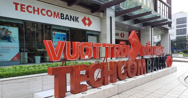 Techcombank sắp nhận 600 tỷ đồng cổ tức tiền mặt từ TCBS